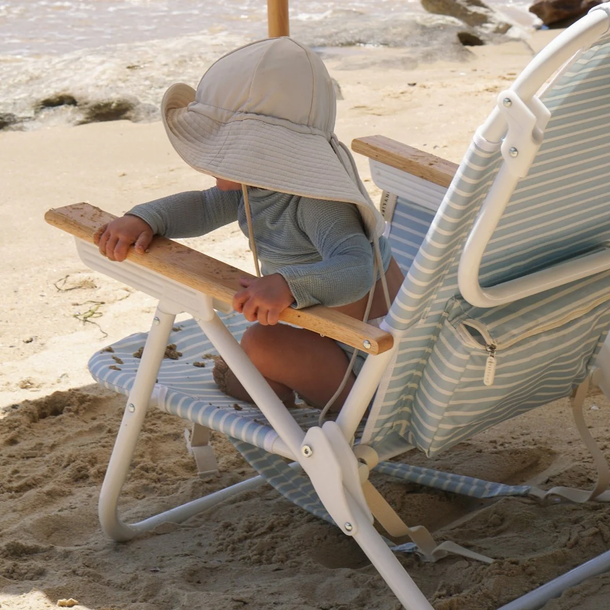 Deluxe Beach Chair - Lazy Days - Image 5