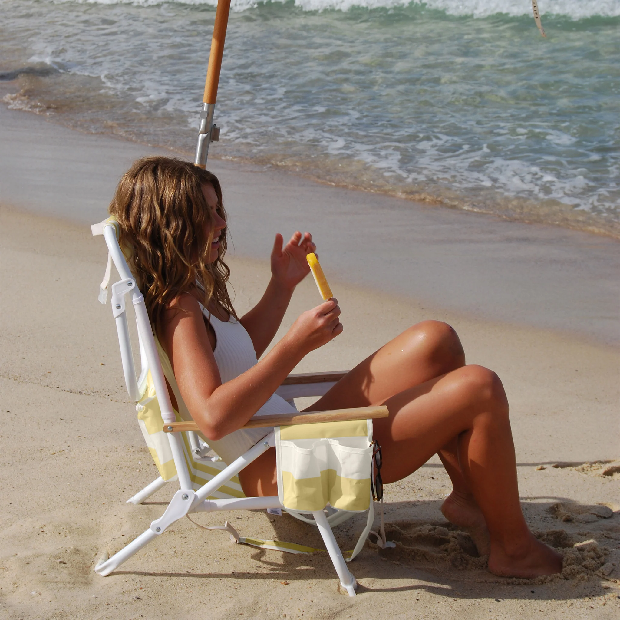 Deluxe Beach Chair - La Mer Limon Stripe - Image 5
