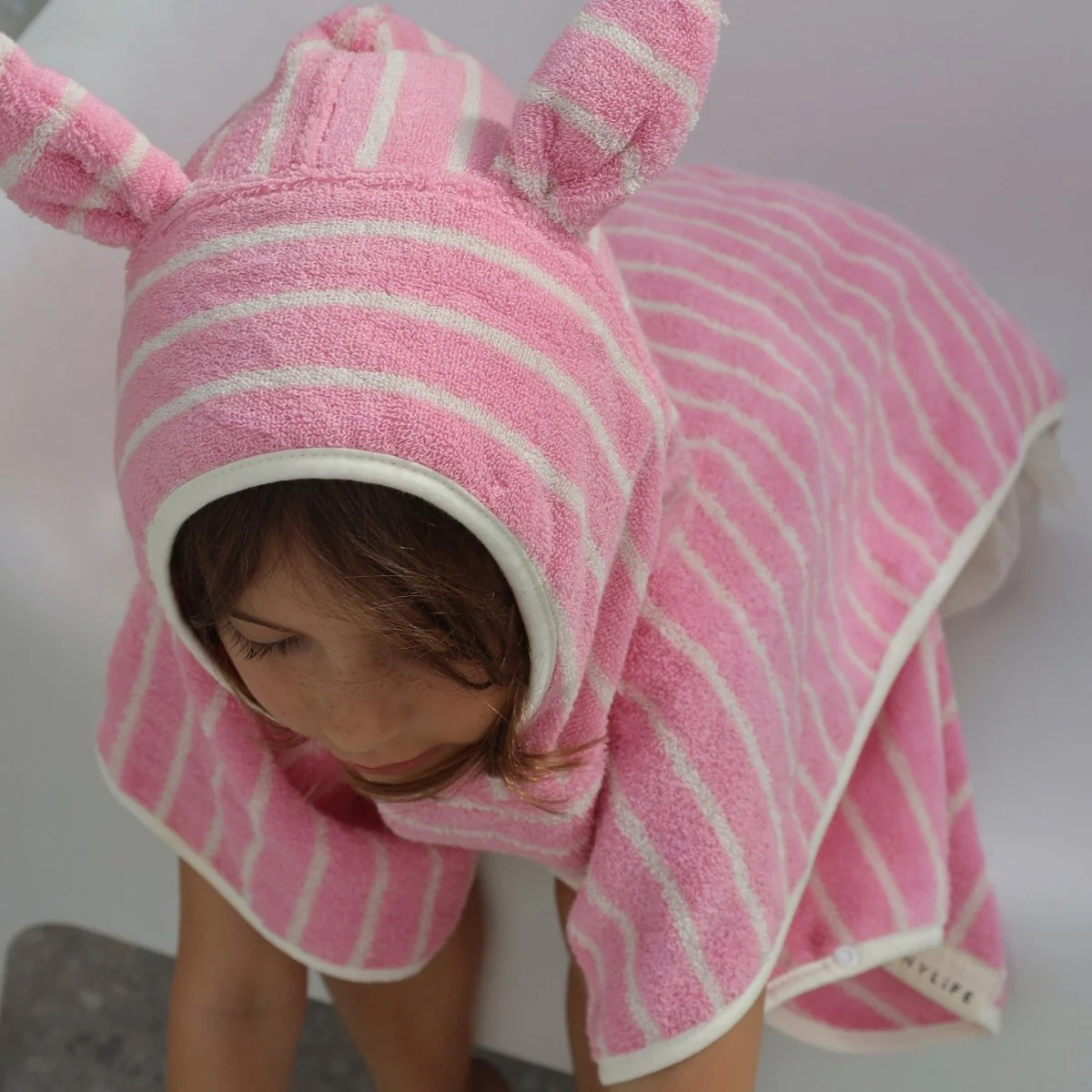 Kids Character Hooded Towel - Cotton Candy - Image 3