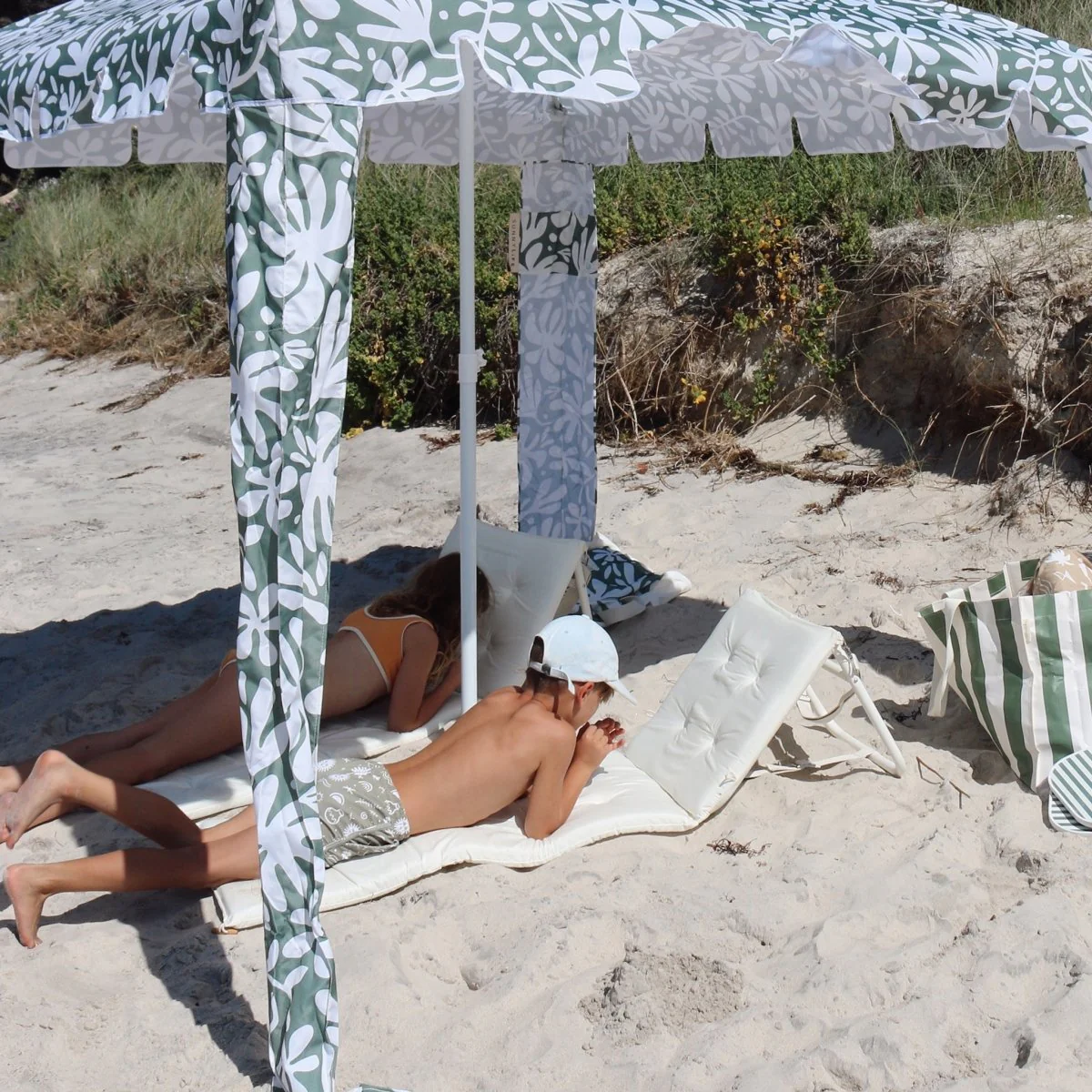 Reclining Beach Chair - Casa - Image 4