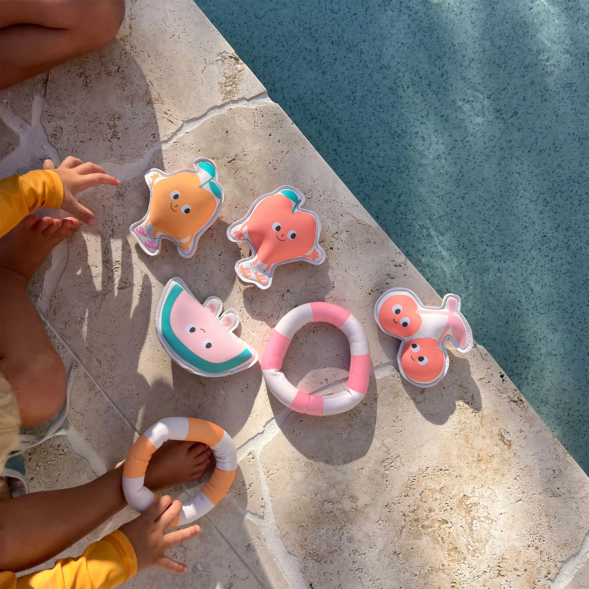 Dive Buddies Set of 6 - Poppy the Peach - Image 3