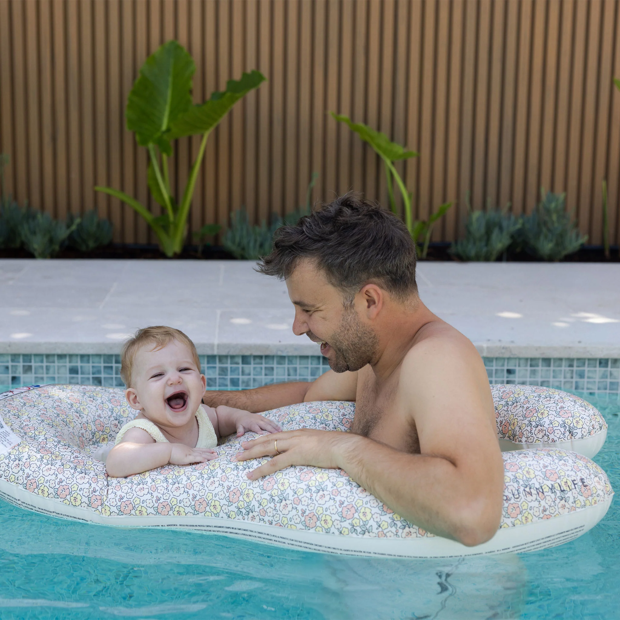 Float Together Baby Seat - Into the Garden Ditsy Floral - Image 3