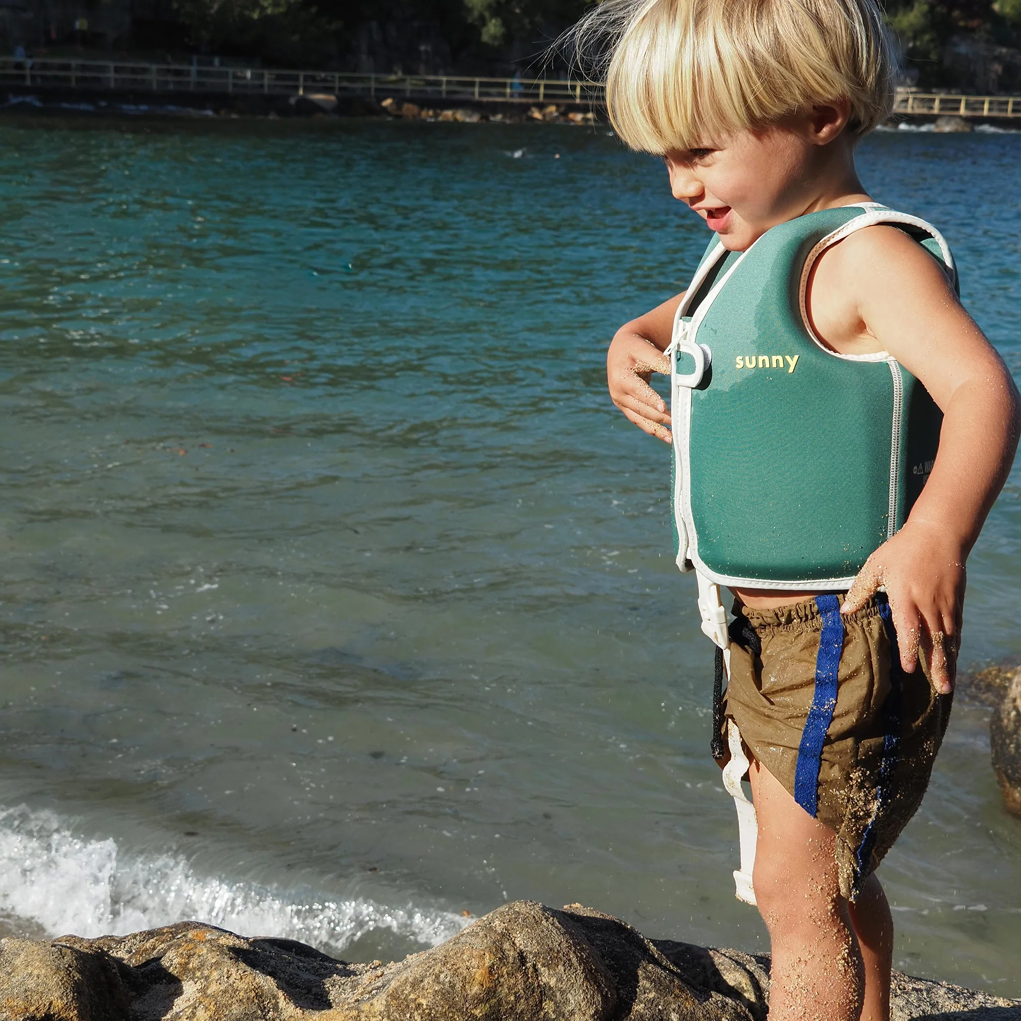 Kids Swim Vest 1-2 - Into the Jungle Green - Image 3