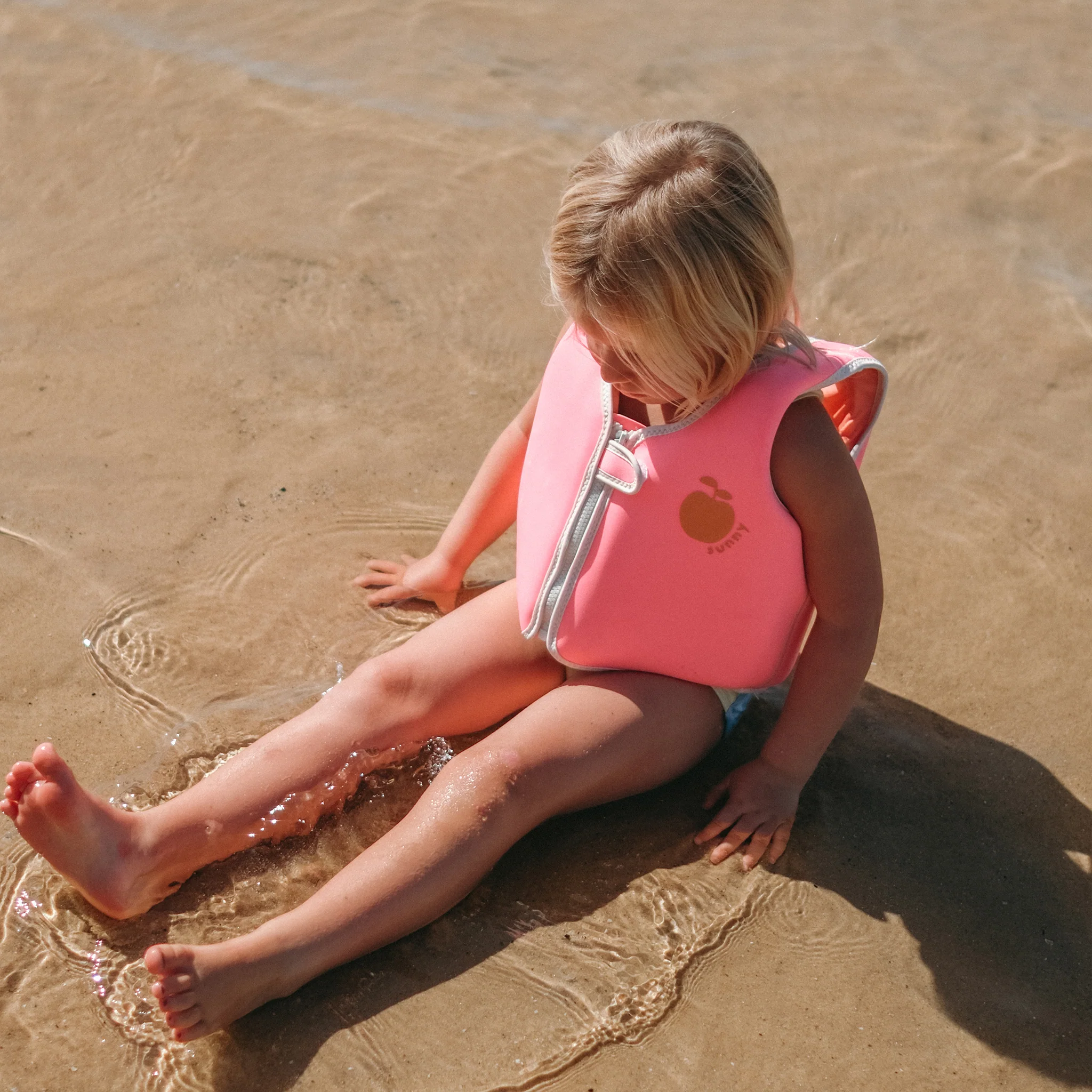 Kids Swim Vest 3-6 - Poppy the Peach Neon Pink - Image 3