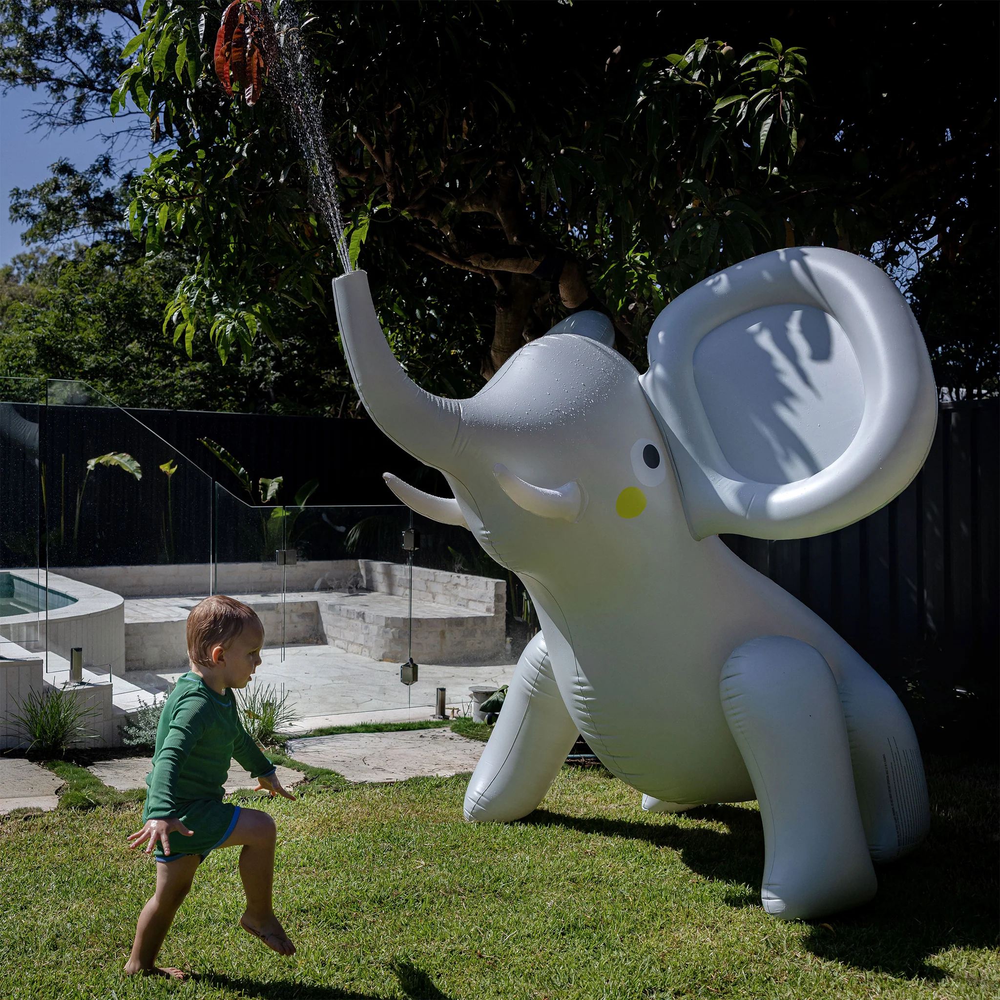 Inflatable Giant Sprinkler - Eli the Elephant Grey - Image 4