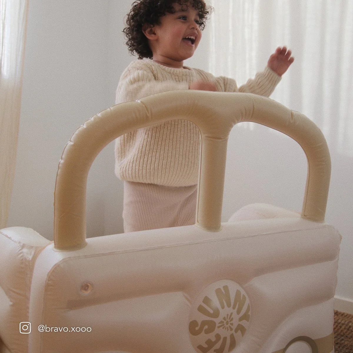 Kids Air Mattress - Summer Van - Image 6