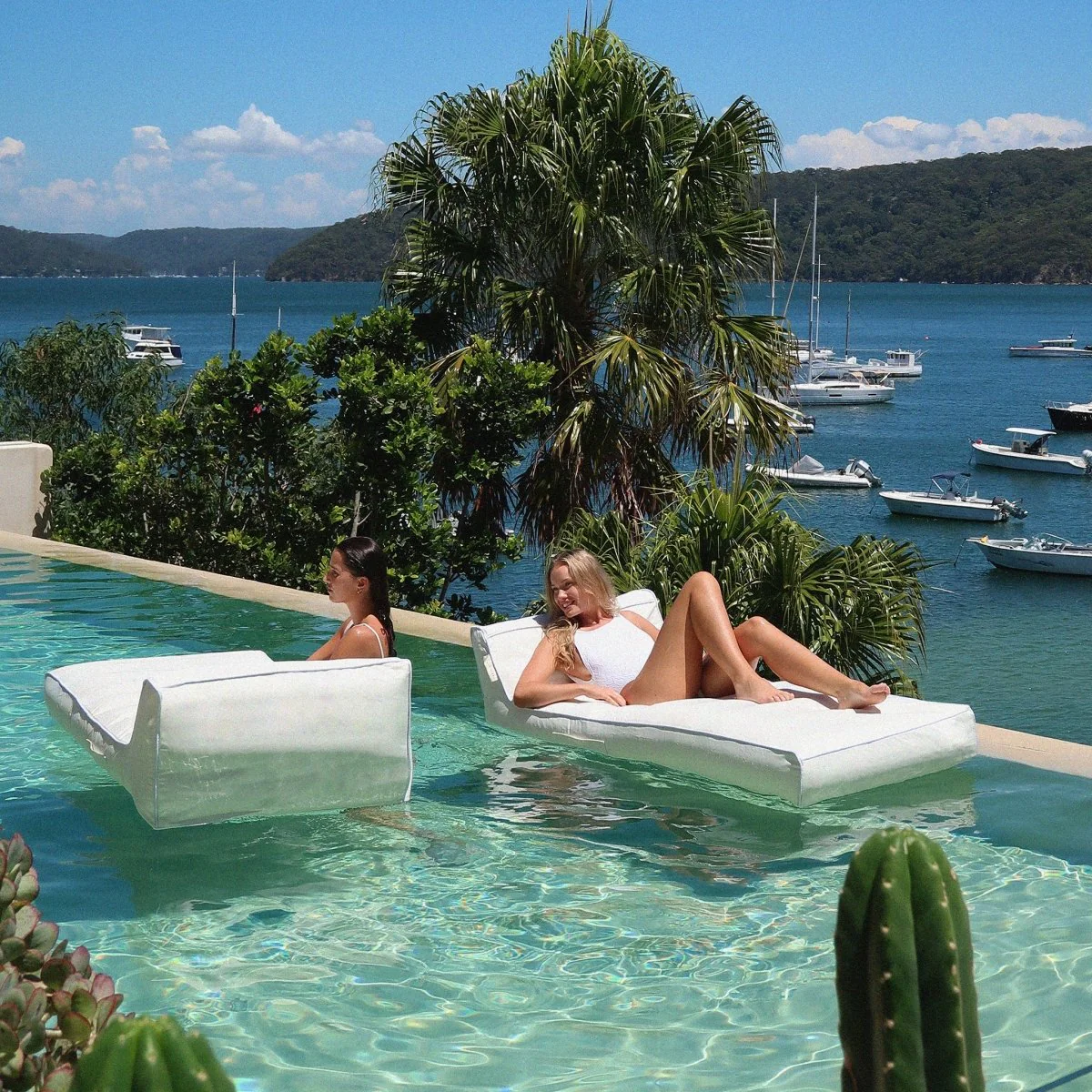 Luxe Lie-On Lounger - Casa - Image 4