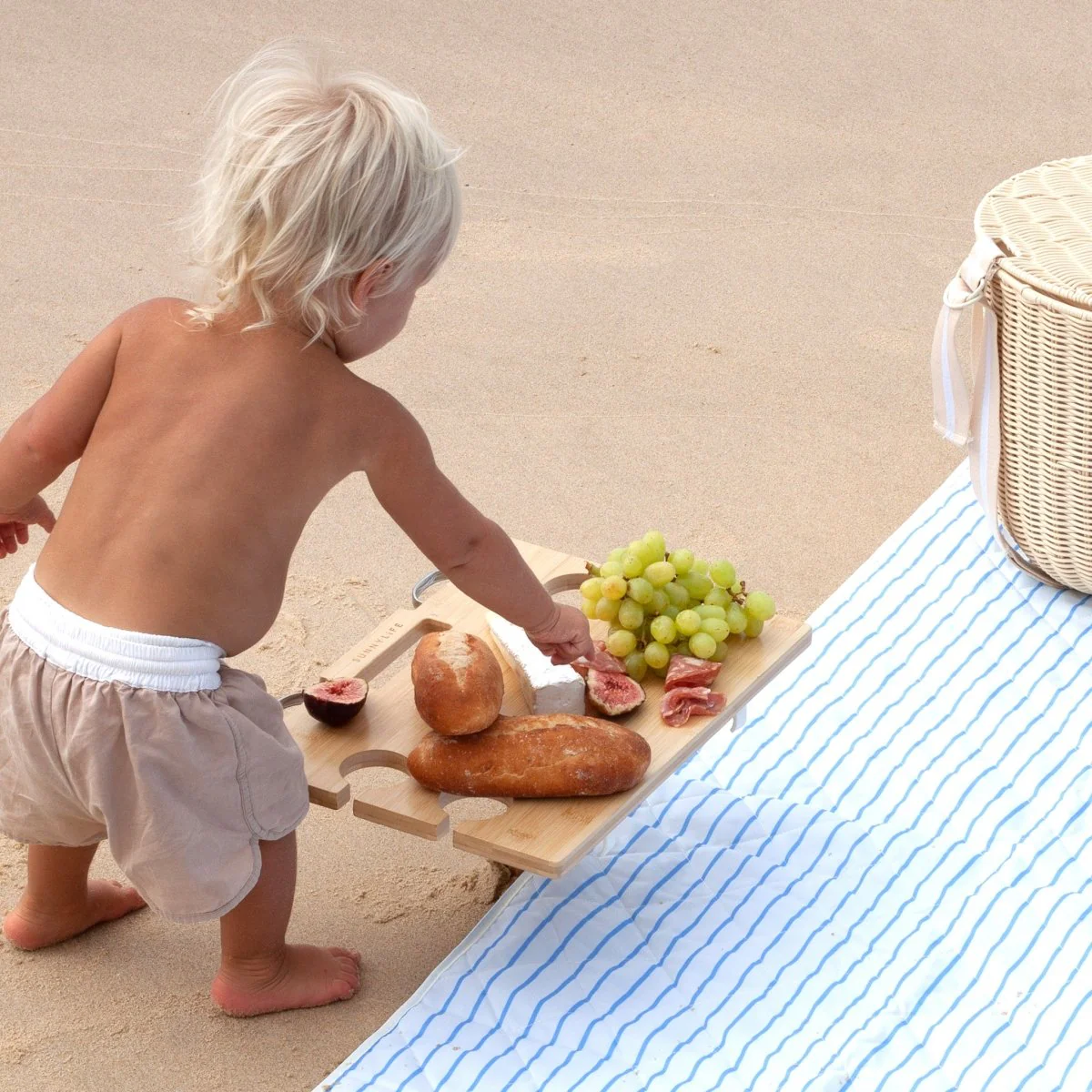 Portable Picnic Table - Image 4