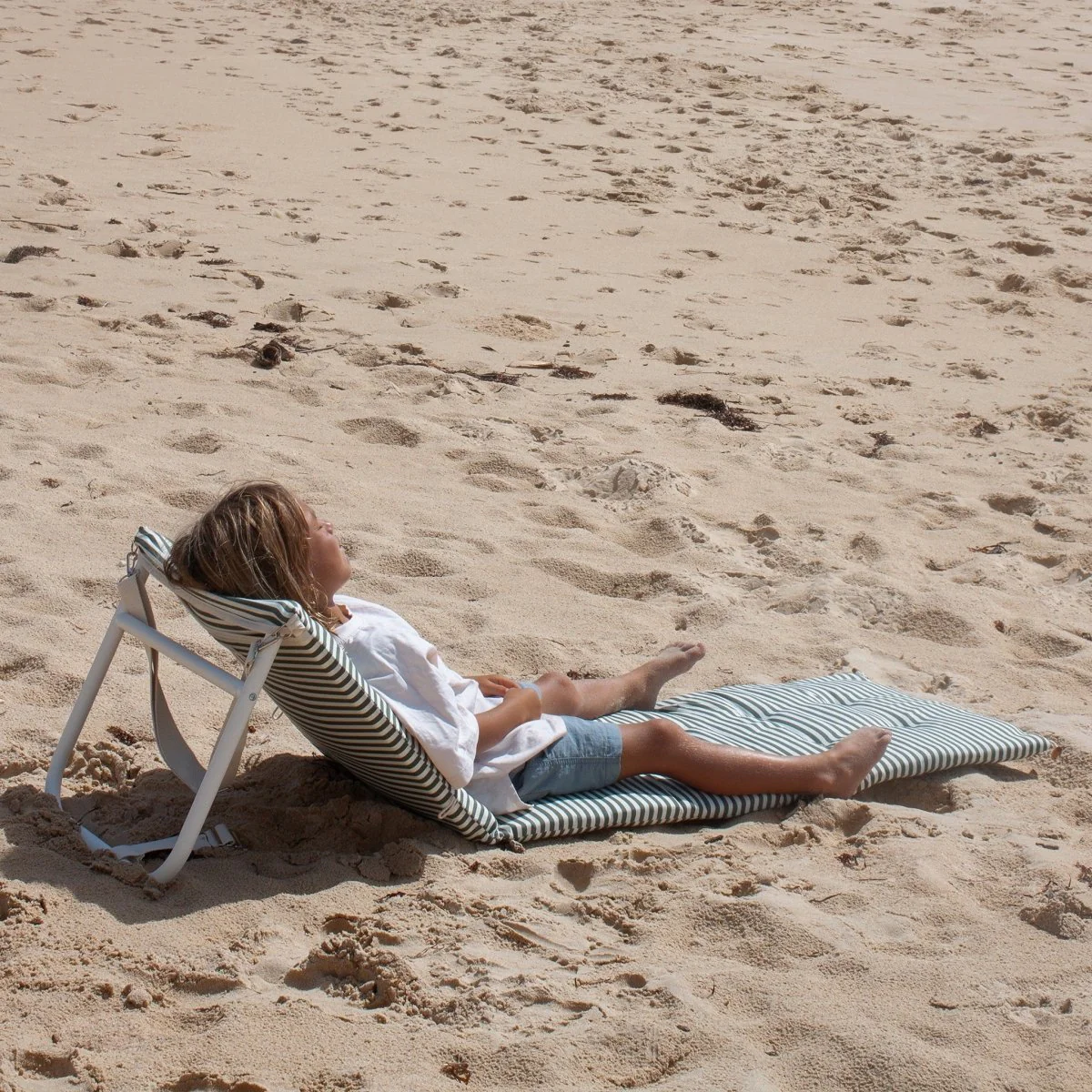 Reclining Beach Chair - The Vacay - Image 3
