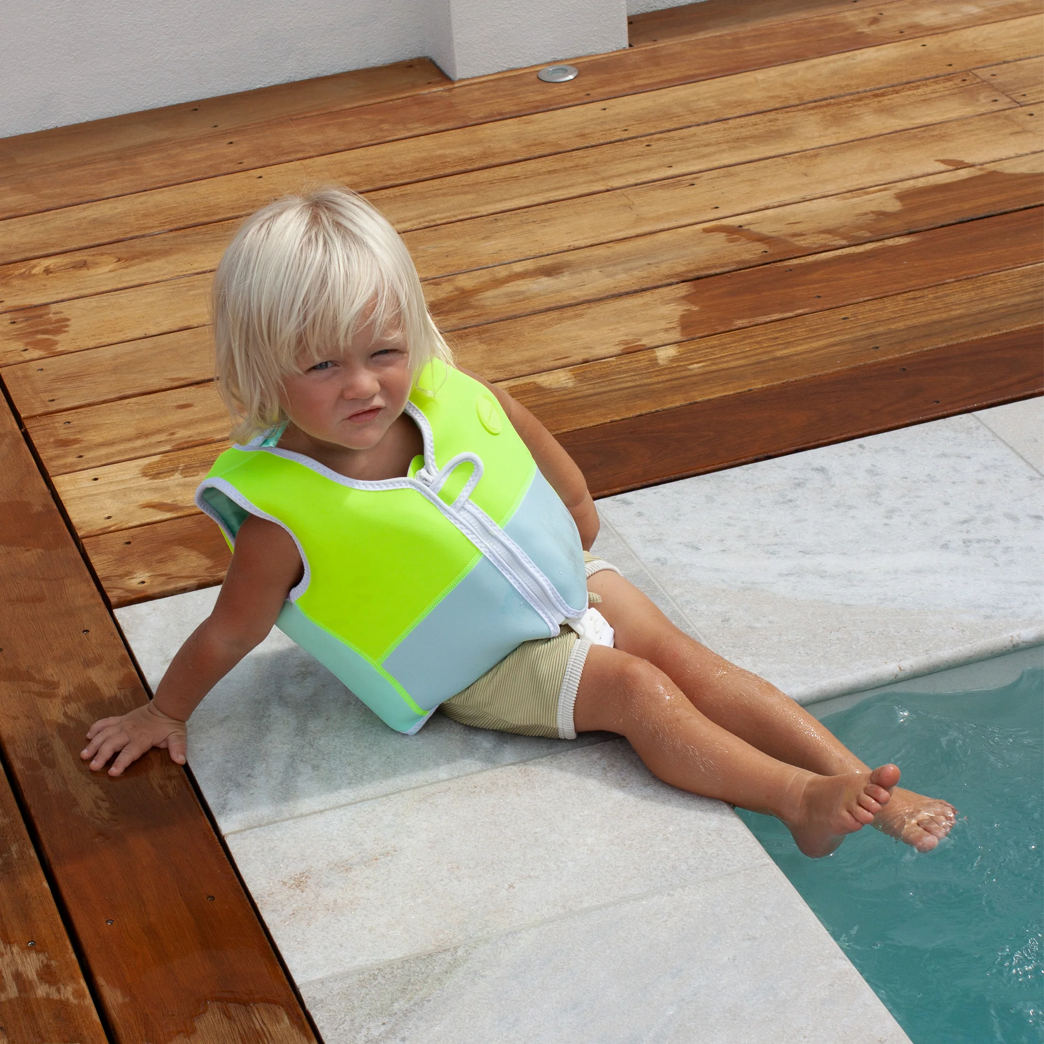 Kids Swim Vest 1-2 - Salty The Shark - Image 3